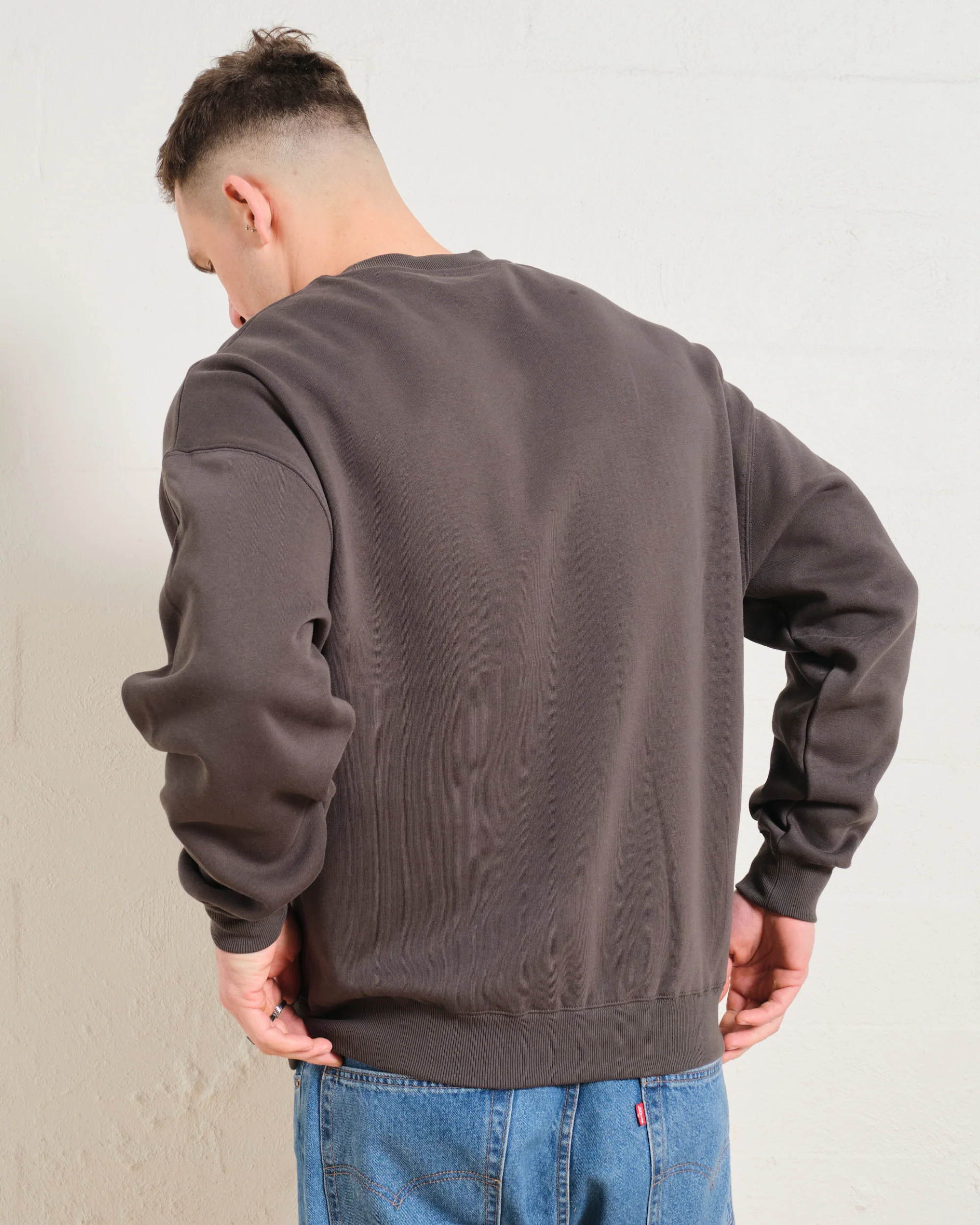 Sweatshirt - Image 21