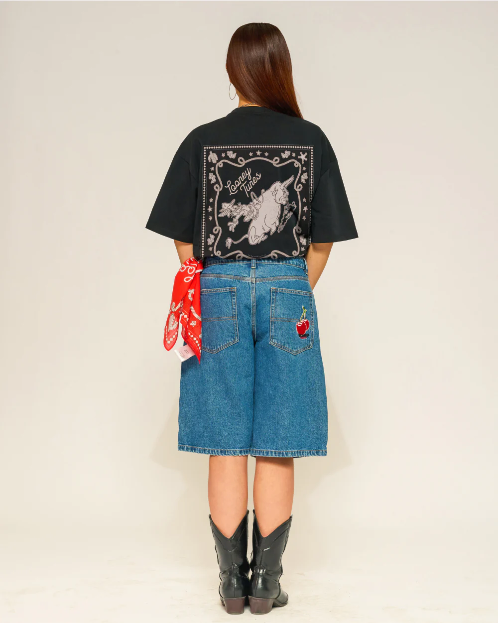 Bugs Rodeo Oversized Tee - Image 17