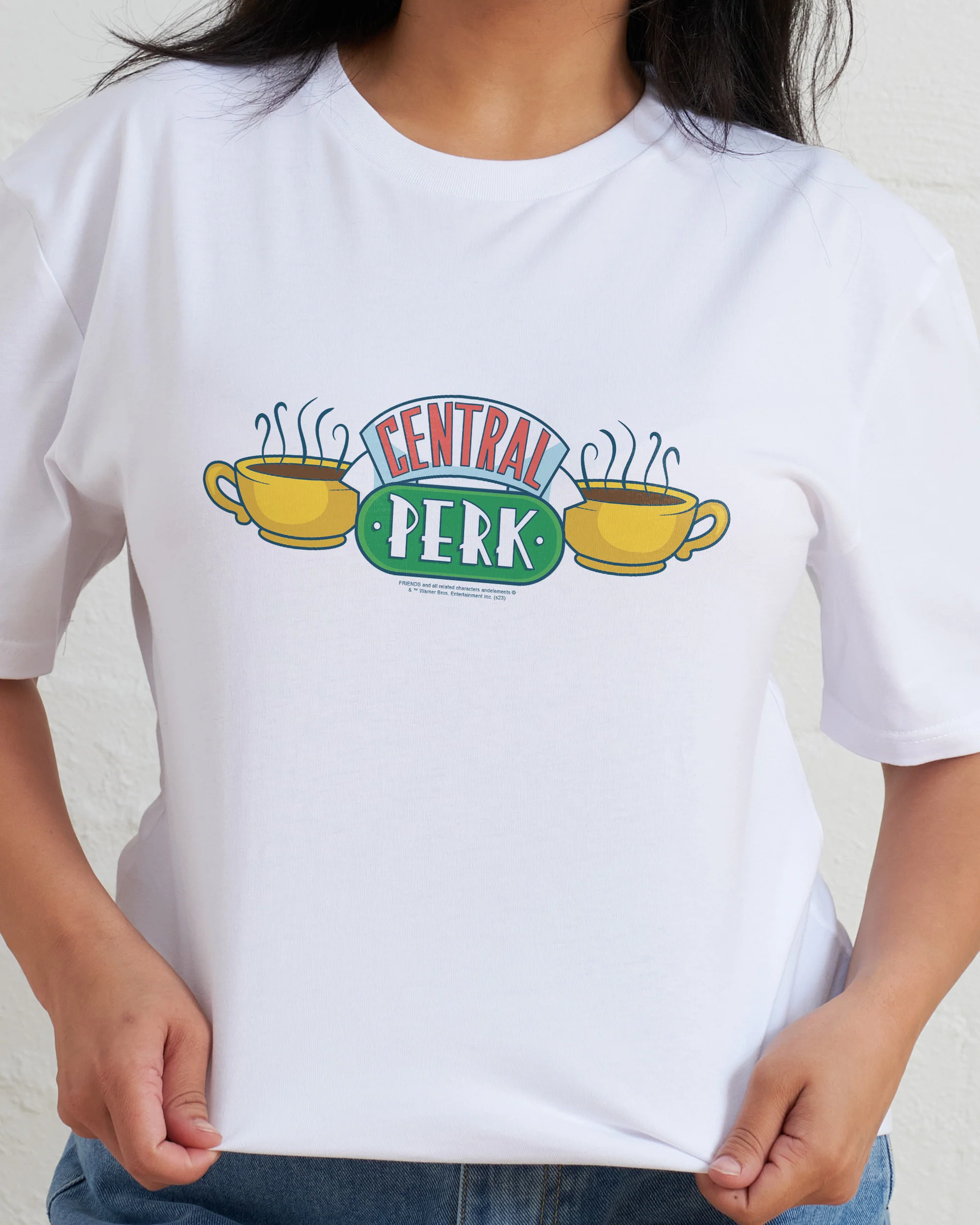 Central Perk Logo T-Shirt - Image 4