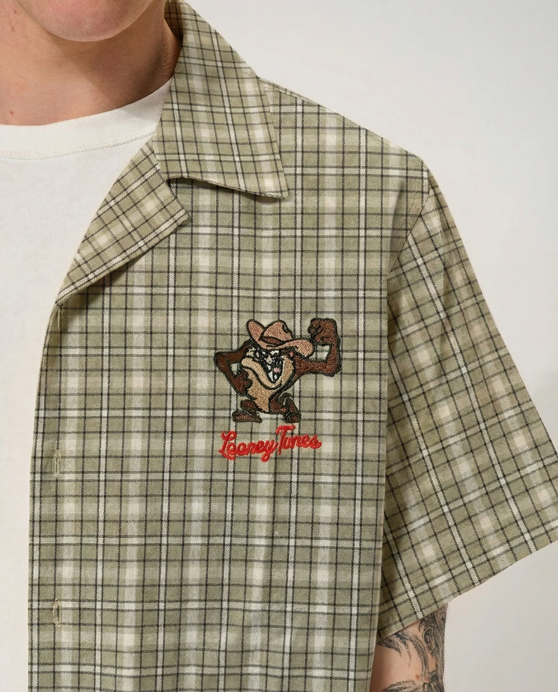 Rootin Tootin Taz Button Down T-Shirt - Image 5