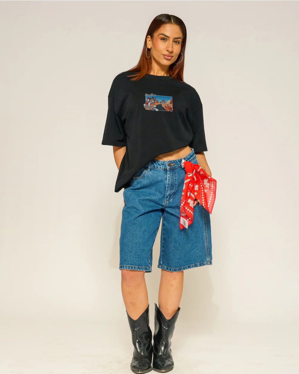 The Great Bugs Escape Oversized Tee - Image 9