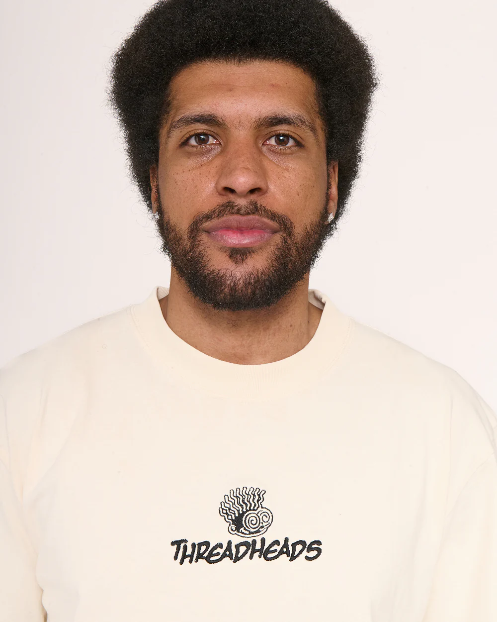 Tommy OG Embroidered Vintage Tee - Image 7